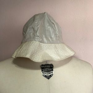 Vintage Rain Hat, Vintage Off White Slick Bucket Hat